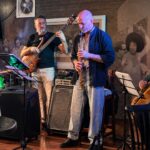 “El Jazz de las 8” el ciclo que reúne a músicos de la escena nacional en la colonia Juárez