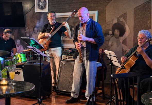 “El Jazz de las 8” el ciclo que reúne a músicos de la escena nacional en la colonia Juárez
